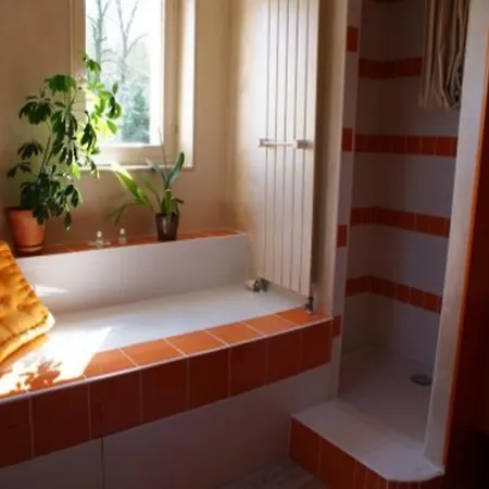 Bed & Breakfast Le Jardin Des Roches 3*