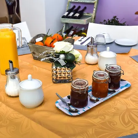 Bed & Breakfast Le Jardin Des Roches 3*
